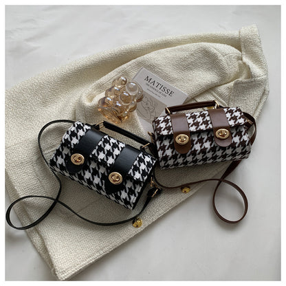 One-shoulder Fashion Trendy Plaid Cross-body Small Square Bag