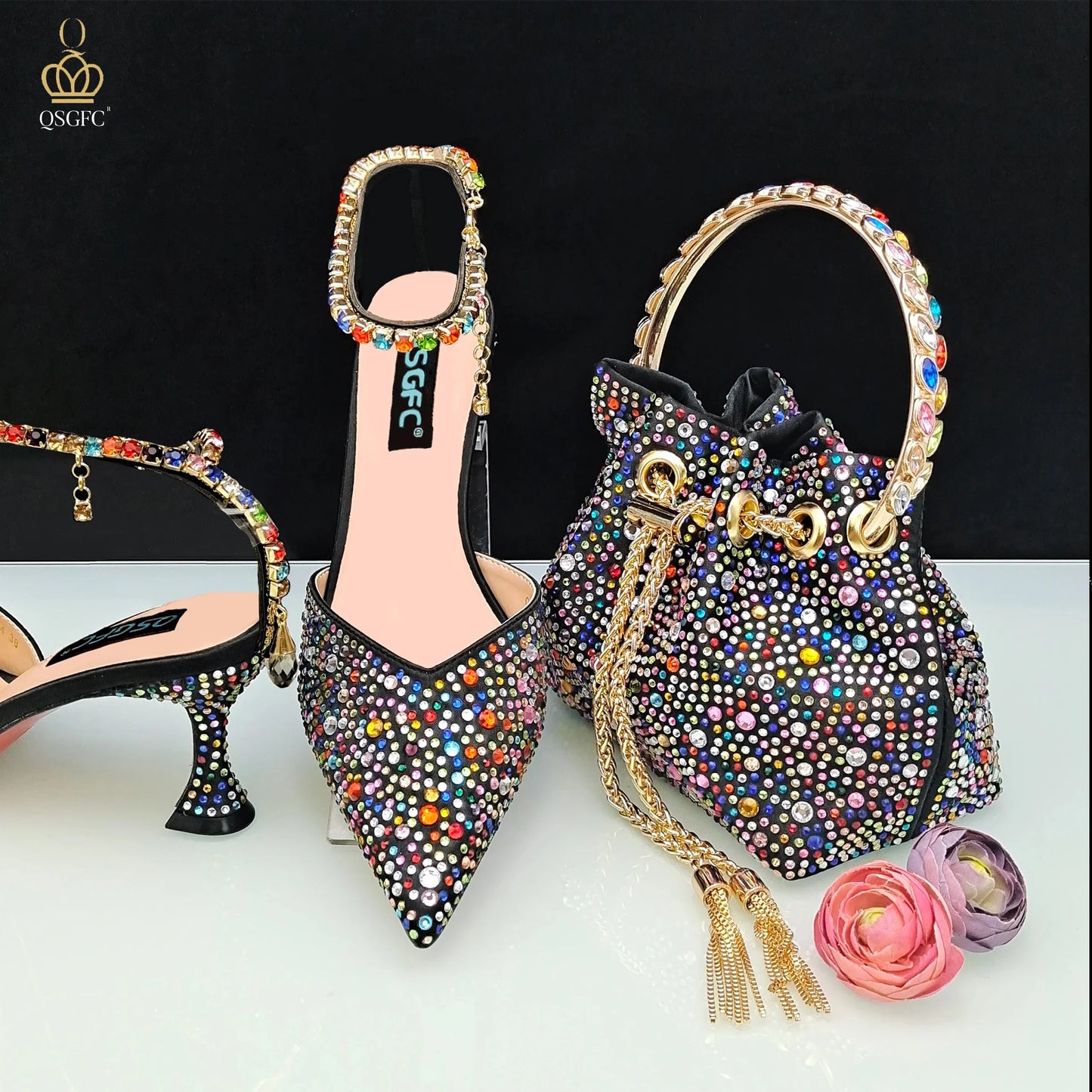 QSGFC 2023 Italian Design Luxury Women's Pointed Shoes And Bag Set Full Diamond Decoration Metal Closure Shoes for Party