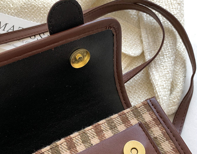 One-shoulder Fashion Trendy Plaid Cross-body Small Square Bag